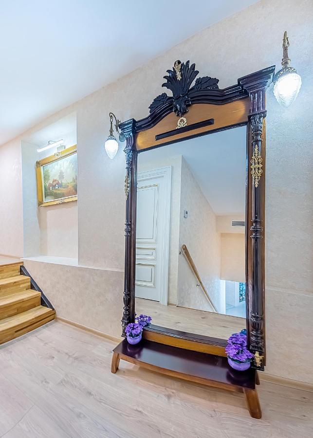 Vintage Hotel Tbilisi ภายนอก รูปภาพ