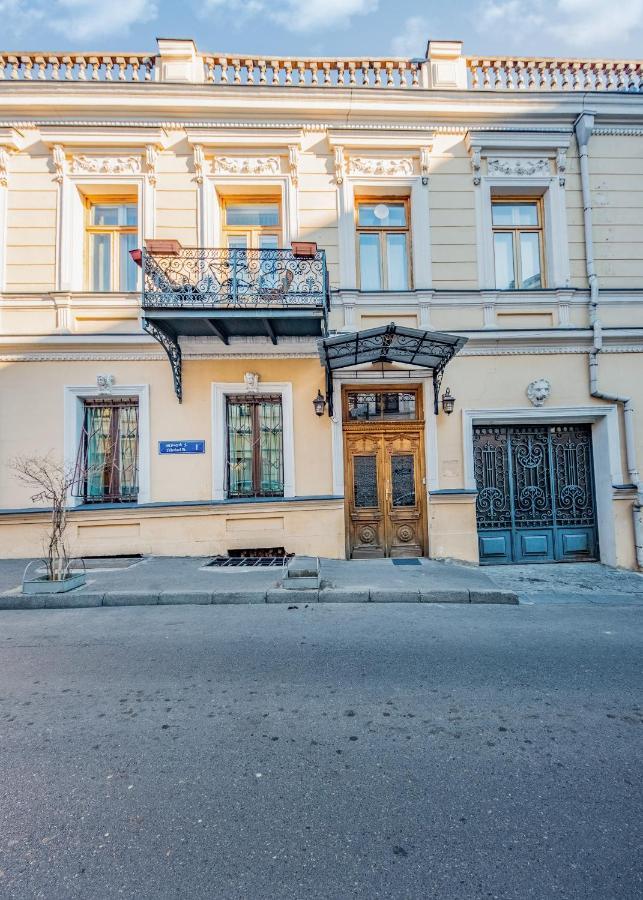 Vintage Hotel Tbilisi ภายนอก รูปภาพ