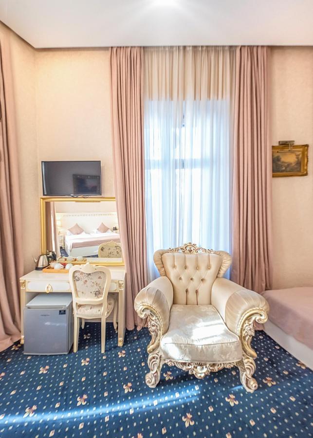 Vintage Hotel Tbilisi ภายนอก รูปภาพ