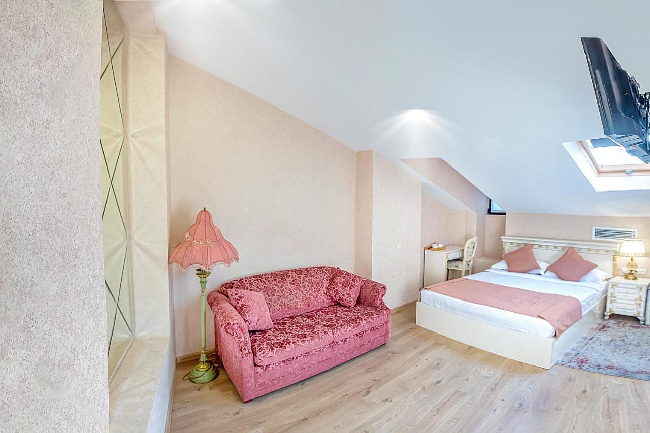 Vintage Hotel Tbilisi ภายนอก รูปภาพ