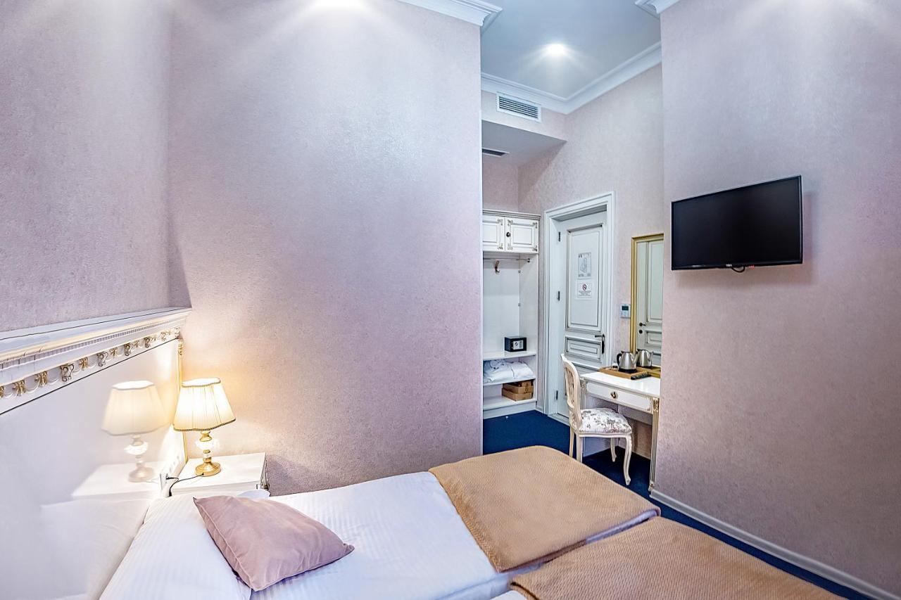 Vintage Hotel Tbilisi ภายนอก รูปภาพ