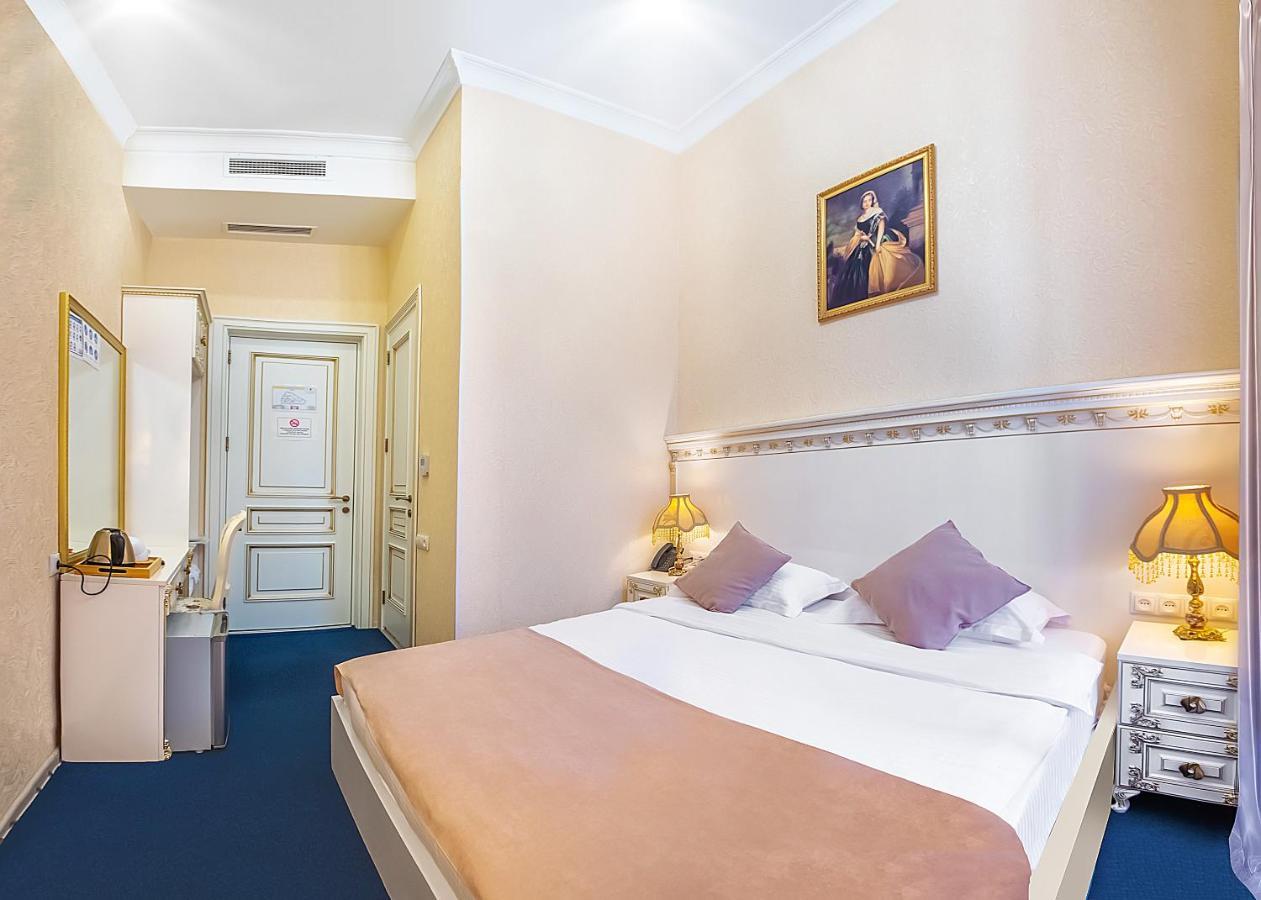 Vintage Hotel Tbilisi ภายนอก รูปภาพ