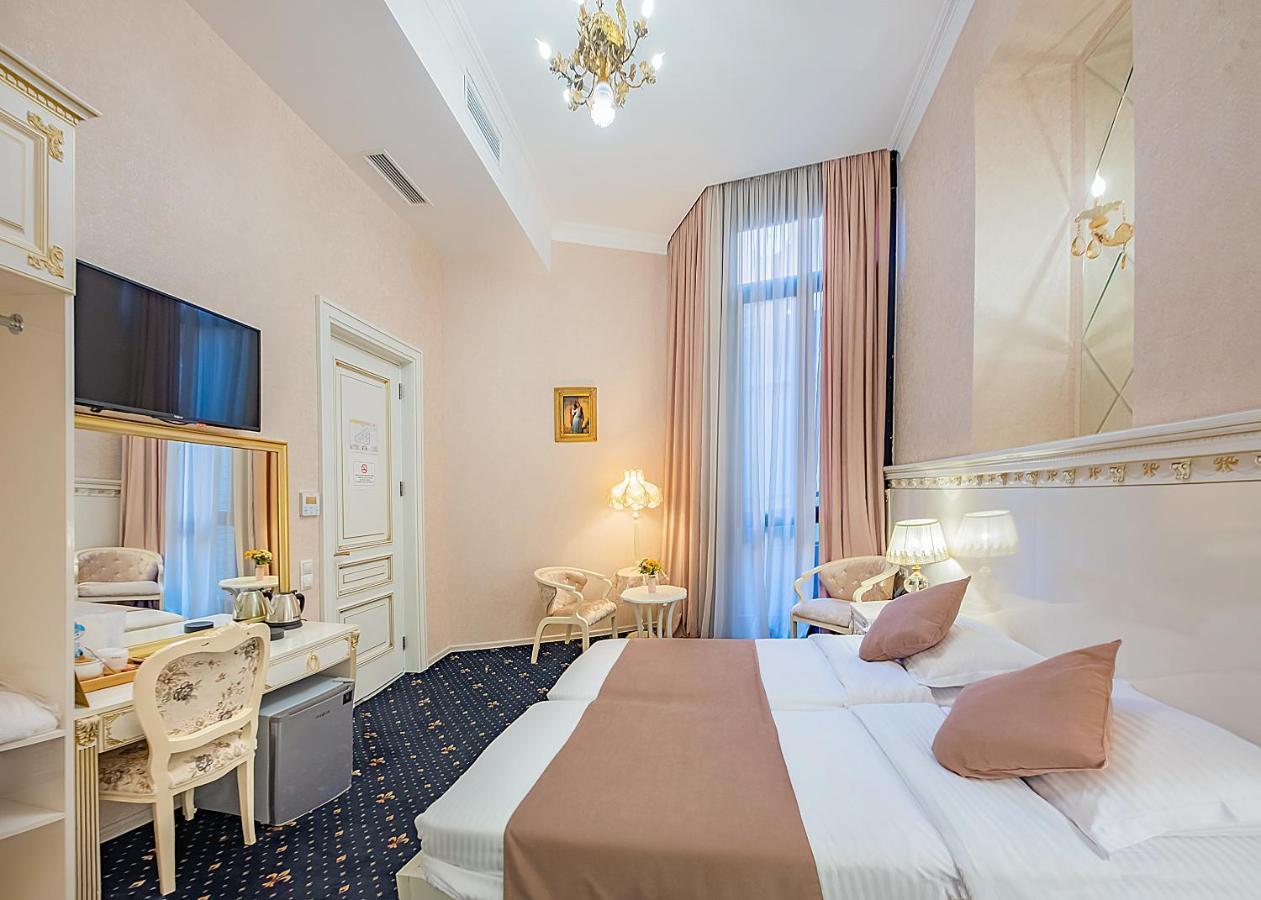 Vintage Hotel Tbilisi ภายนอก รูปภาพ